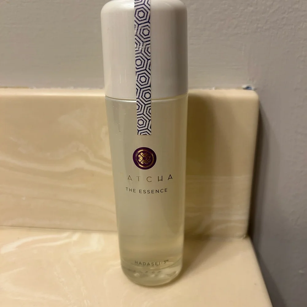 Tatcha The Essence Healthy Aging Firming Treatment